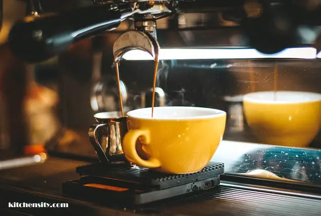 Best Coffee Makers Under $200: Unleash The Ultimate Brewing Power 1 Best Coffee Makers Under $200